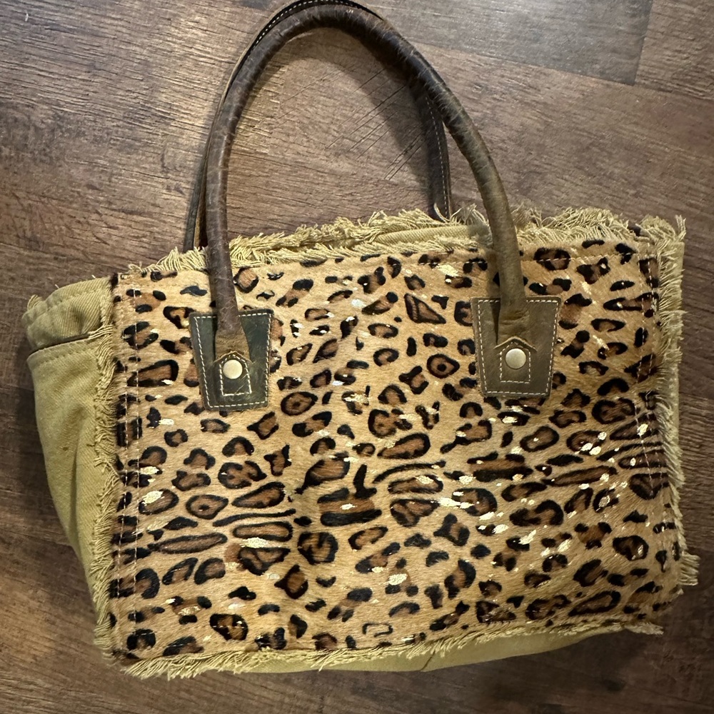 Myra Bag, Medium size